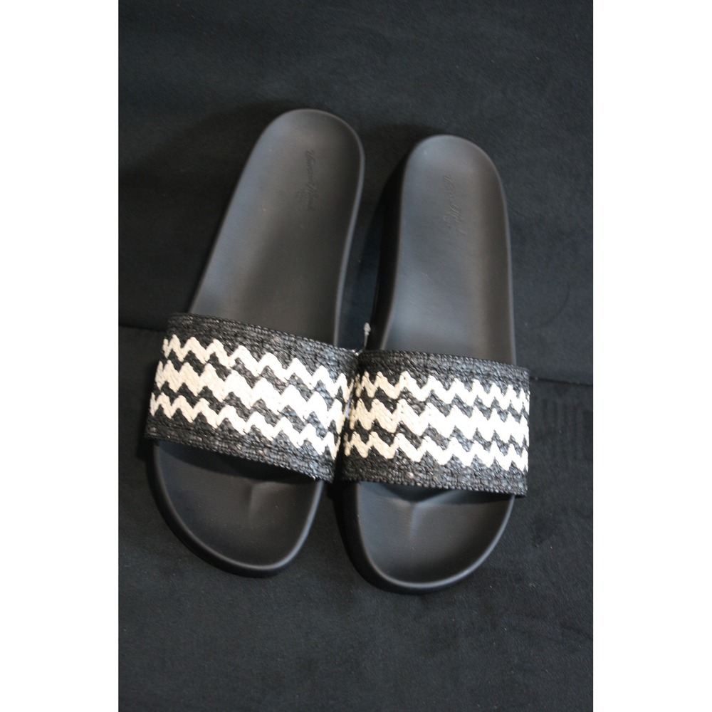 Universal Thread Woven Slide Sandals‎ Women 12 boho Black White Chevron Strap